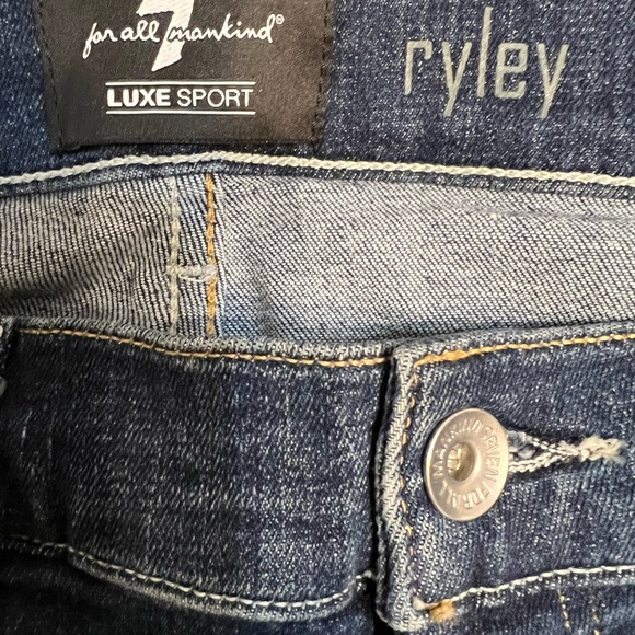 Men’s Jeans - Picture 4 of 6